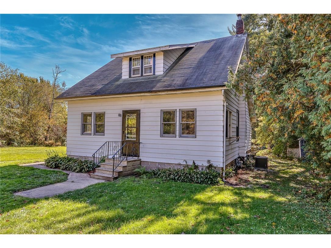 202 E Clark Street Merrillan WI 54754 1596849 image1