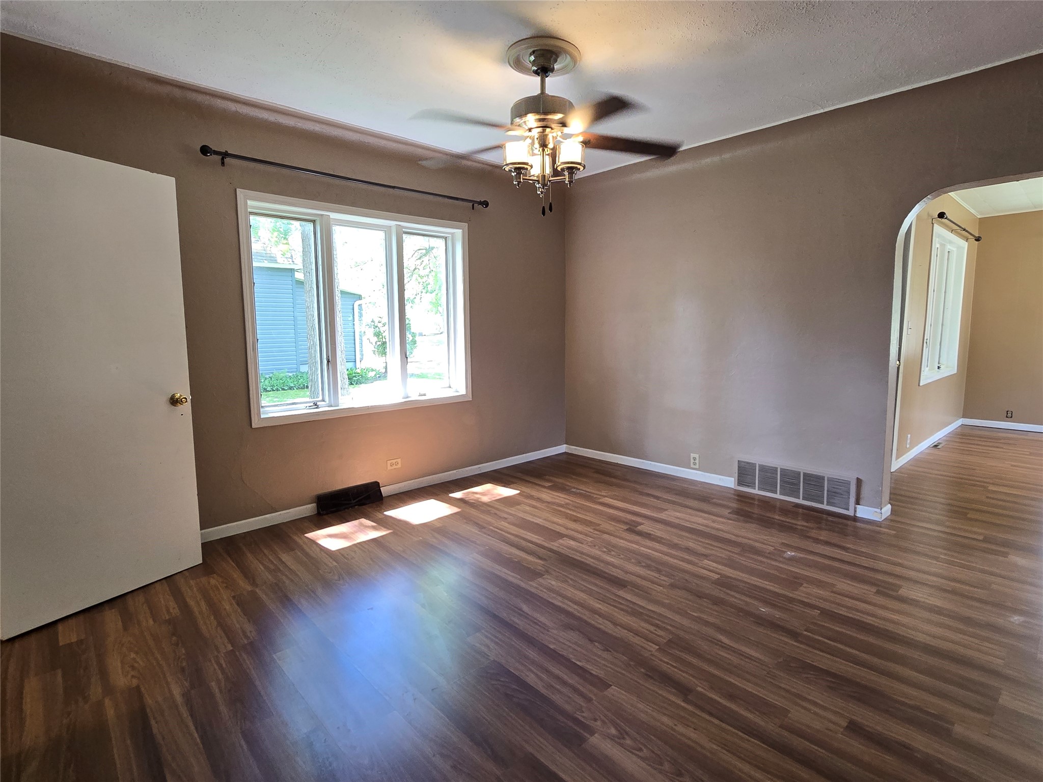 202 E Gates Street Rice Lake WI 54868 1602361 image9