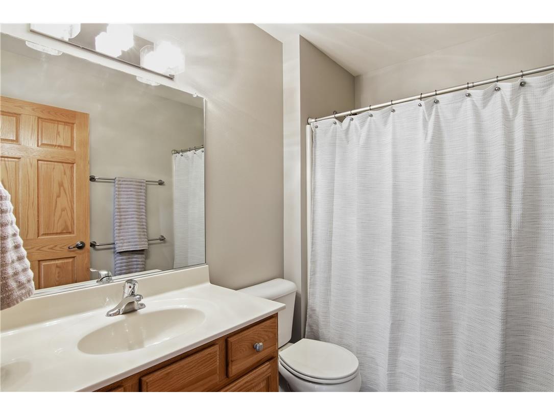 2021 High Point Drive Altoona WI 54720 1597973 image19