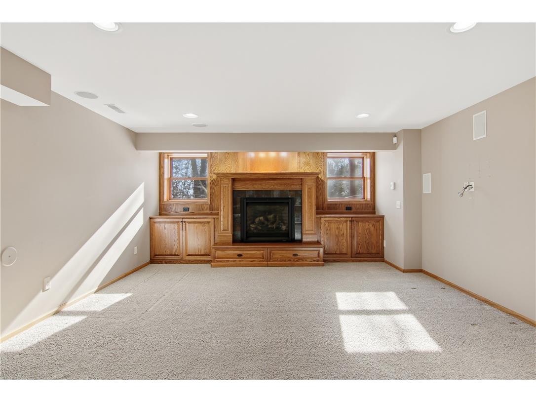 2021 High Point Drive Altoona WI 54720 1597973 image23