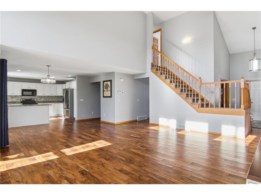 2021 High Point Drive Altoona WI 54720 1597973 image3