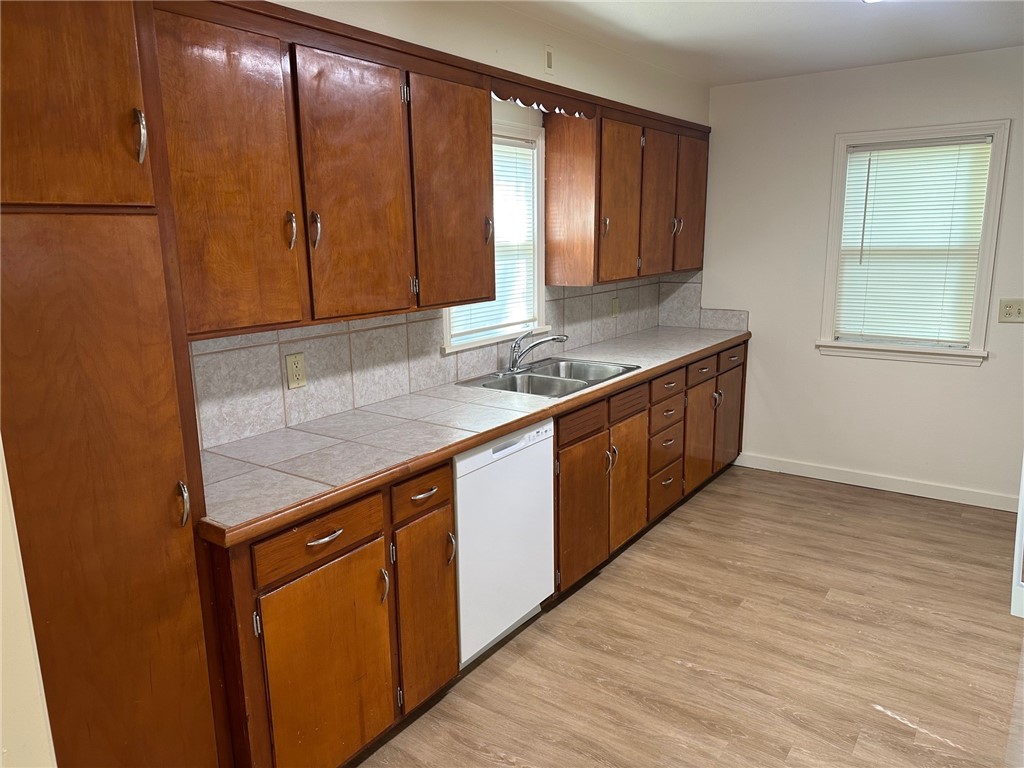 2024 1st Street Eau Claire WI 54703 1596266 image7