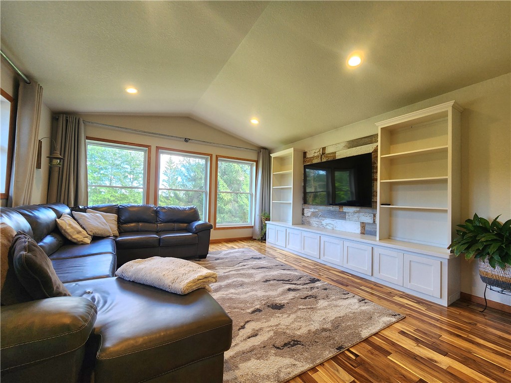 2026 18 3/4 Street Rice Lake WI 54868 1594859 image17