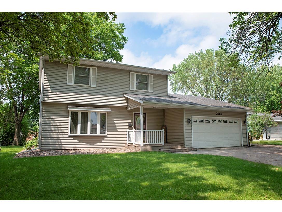 203 E Maple Street Thorp WI 54771 1592015 image1