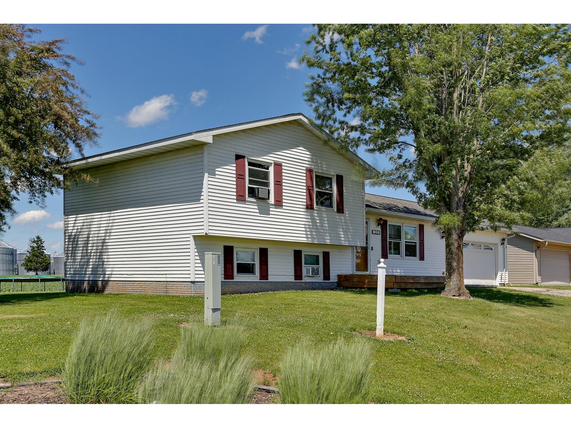 203 Hart Street Melrose WI 54642 1602241 image3