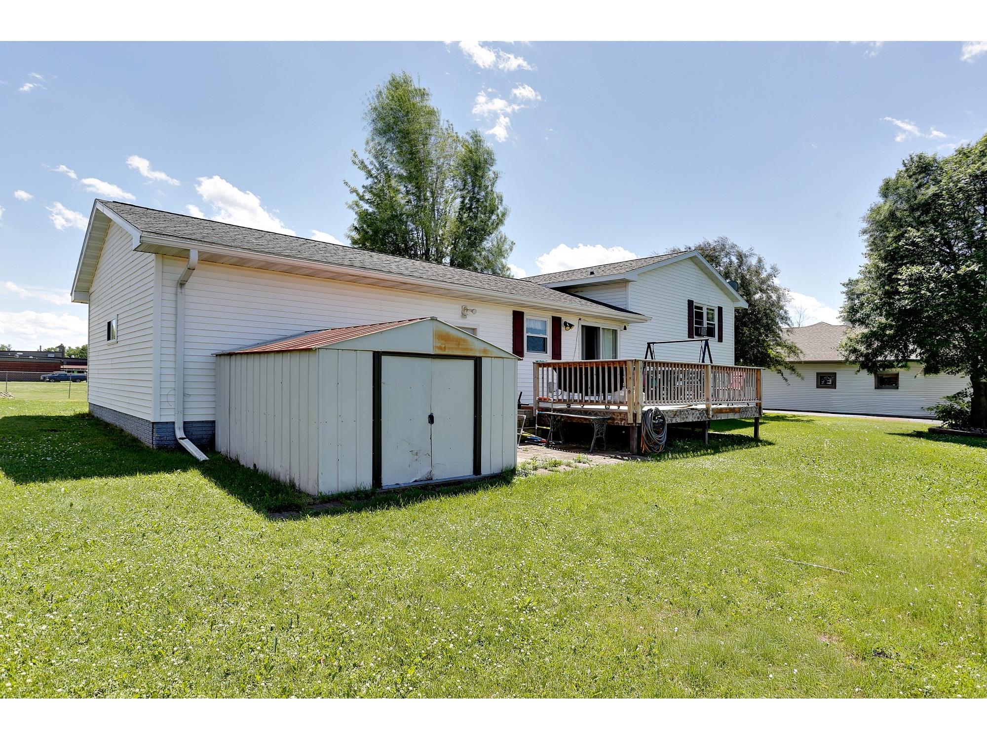 203 Hart Street Melrose WI 54642 1602241 image5