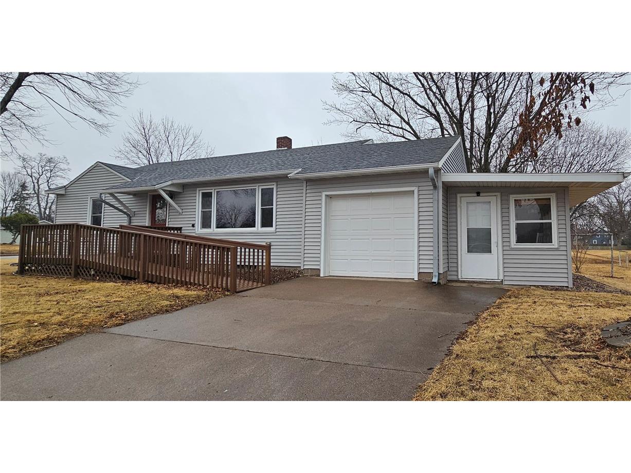 203 S Peterson Avenue Blair WI 54616 1589157 image1