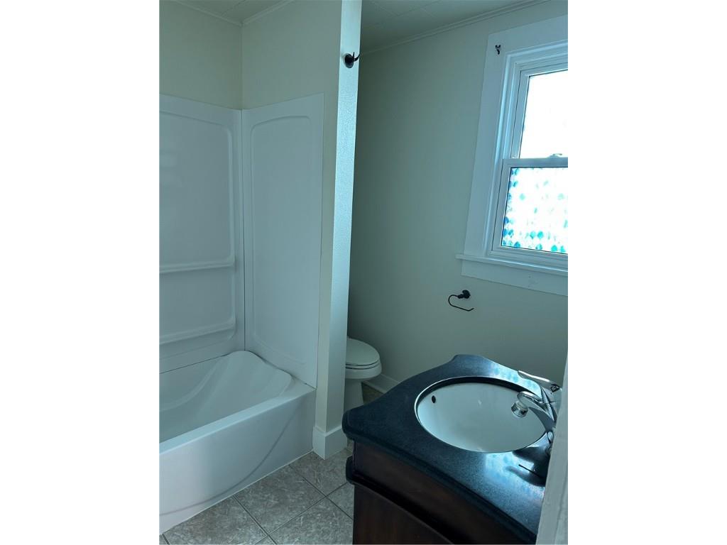 204 W Grand Avenue #1 & 2 Chippewa Falls WI 54729 1595315 image12