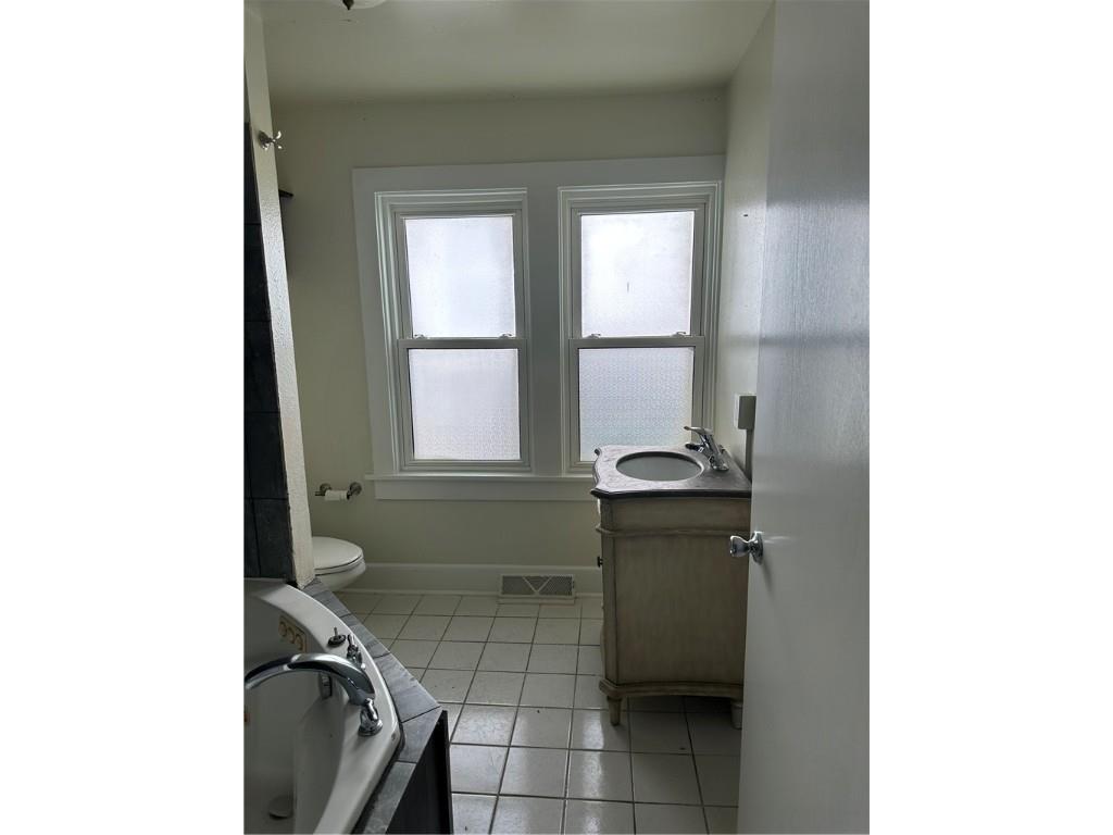 204 W Grand Avenue #1 & 2 Chippewa Falls WI 54729 1595315 image21