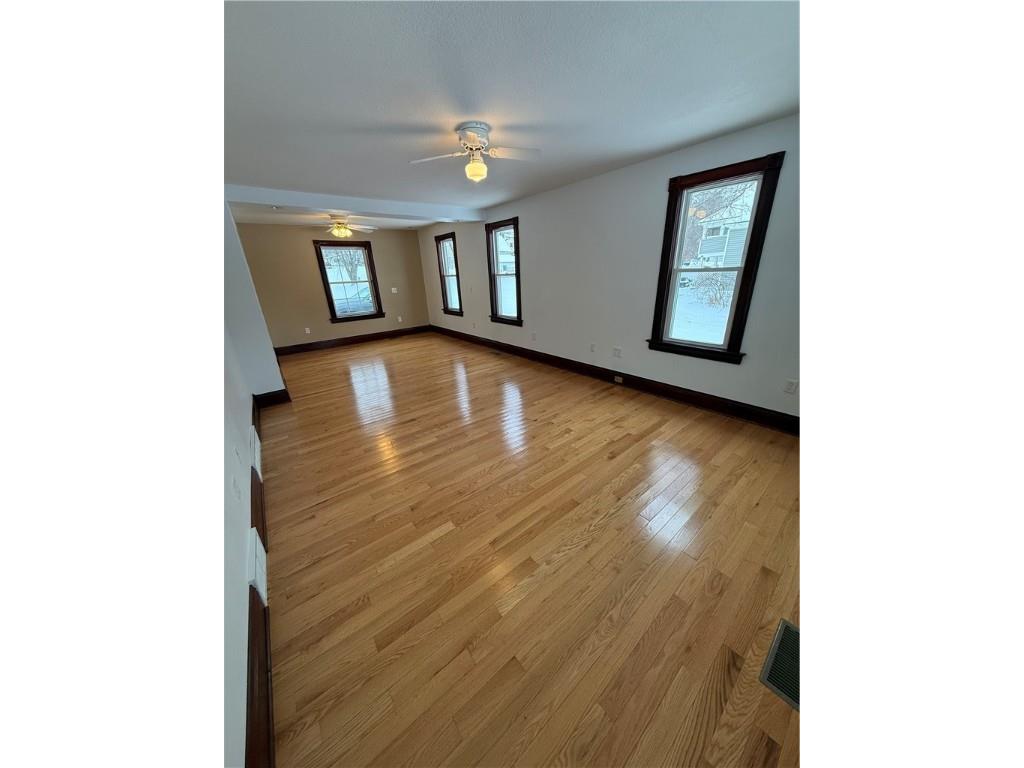 204 W Main Avenue Wheeler WI 54772 1597411 image18