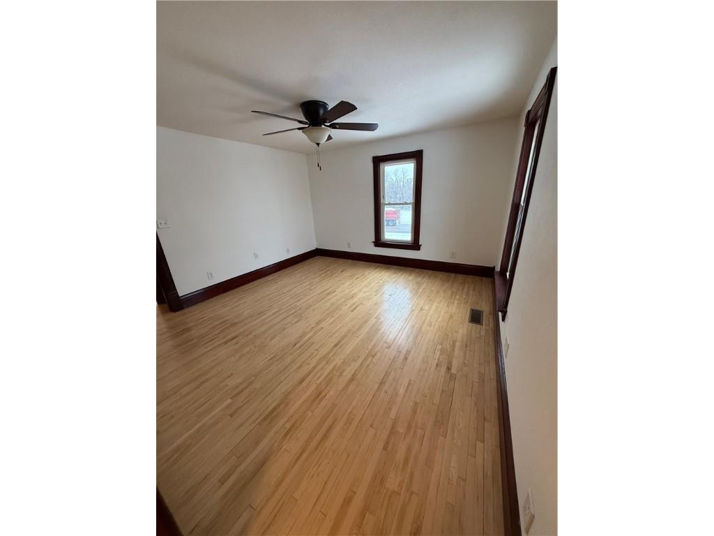 204 W Main Avenue Wheeler WI 54772 1597411 image23