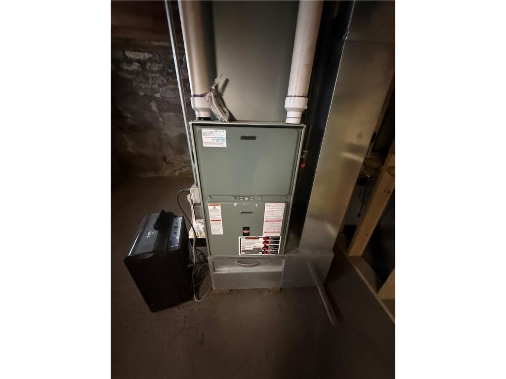 204 W Main Avenue Wheeler WI 54772 1597411 image32