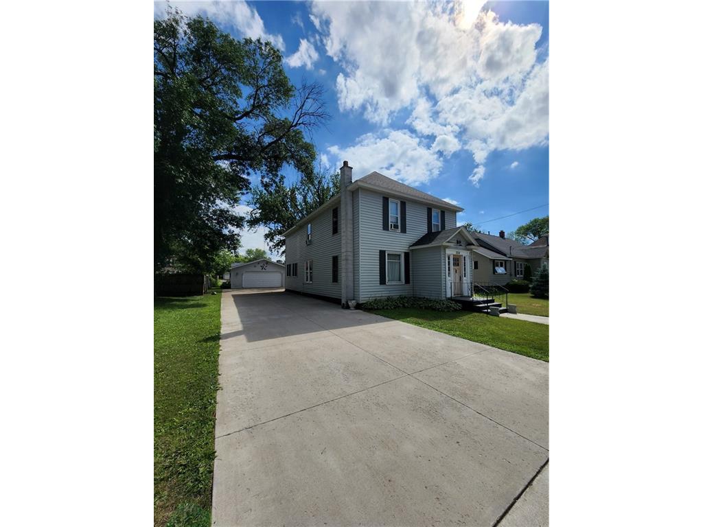 204 W Main Street, Cameron, WI 54822 MLS 1566784 Edina Realty