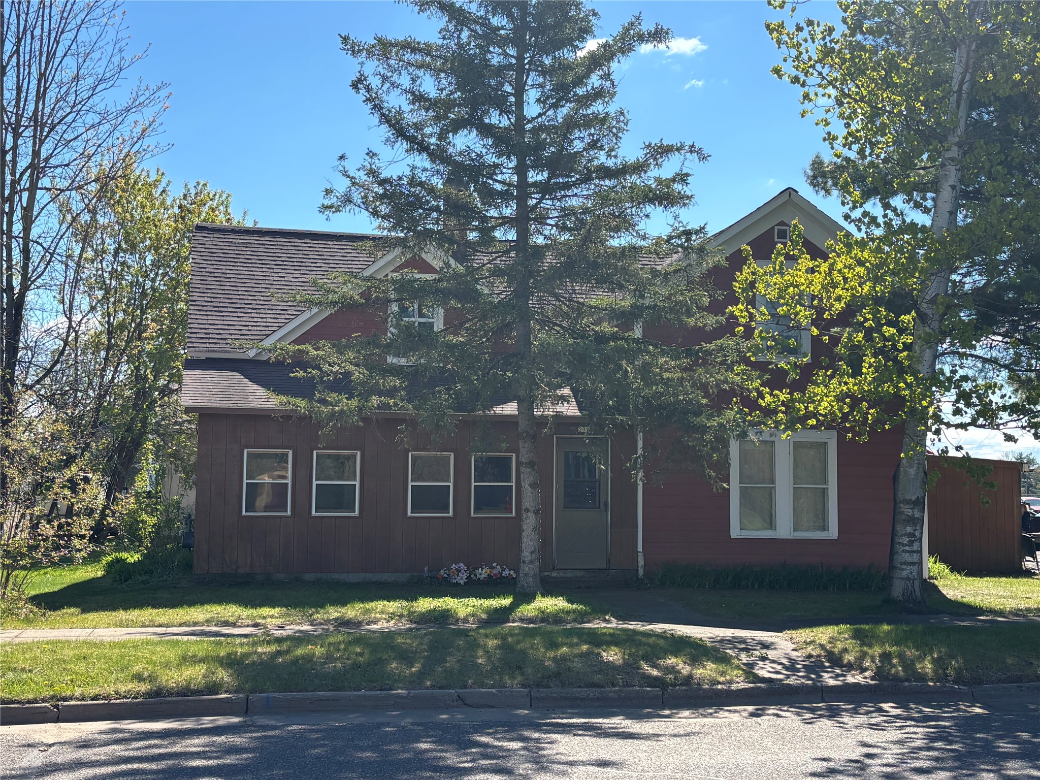 205 S 9th Street Cameron WI 54822 1601081 image1