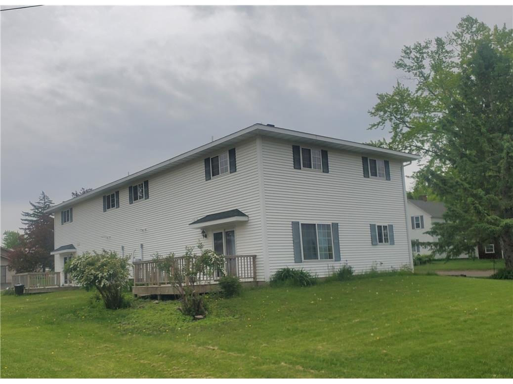 206 E Central Street #206 & 208 Cadott WI 54727 1592229 image2