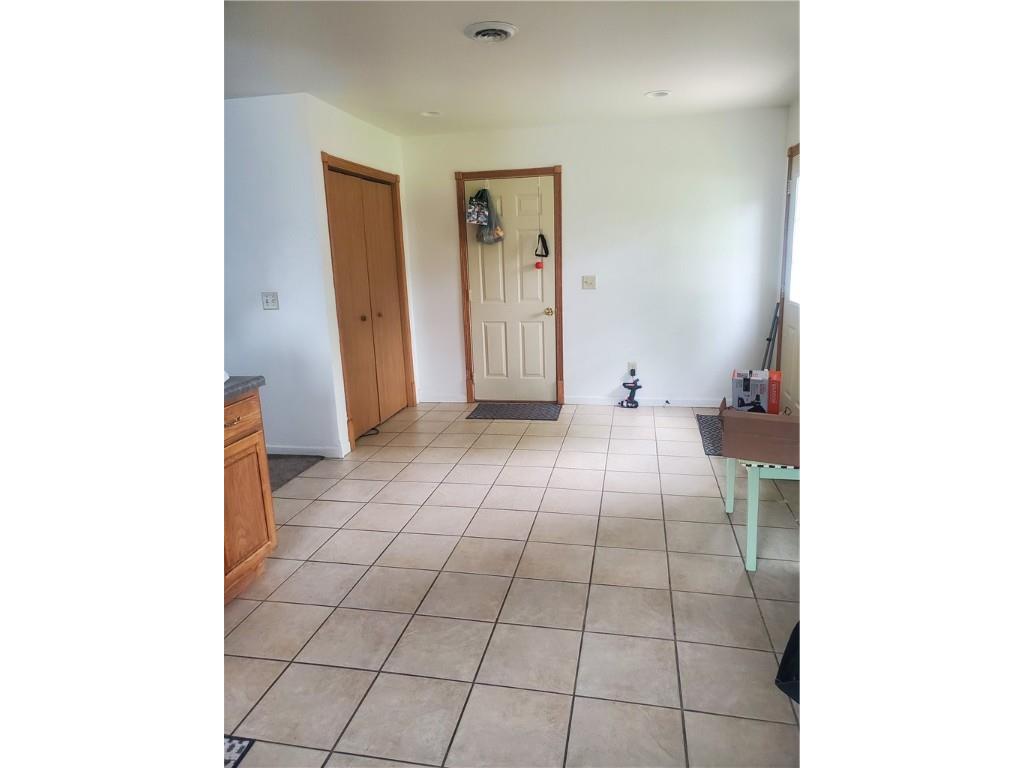 206 E Central Street #206 & 208 Cadott WI 54727 1592229 image5