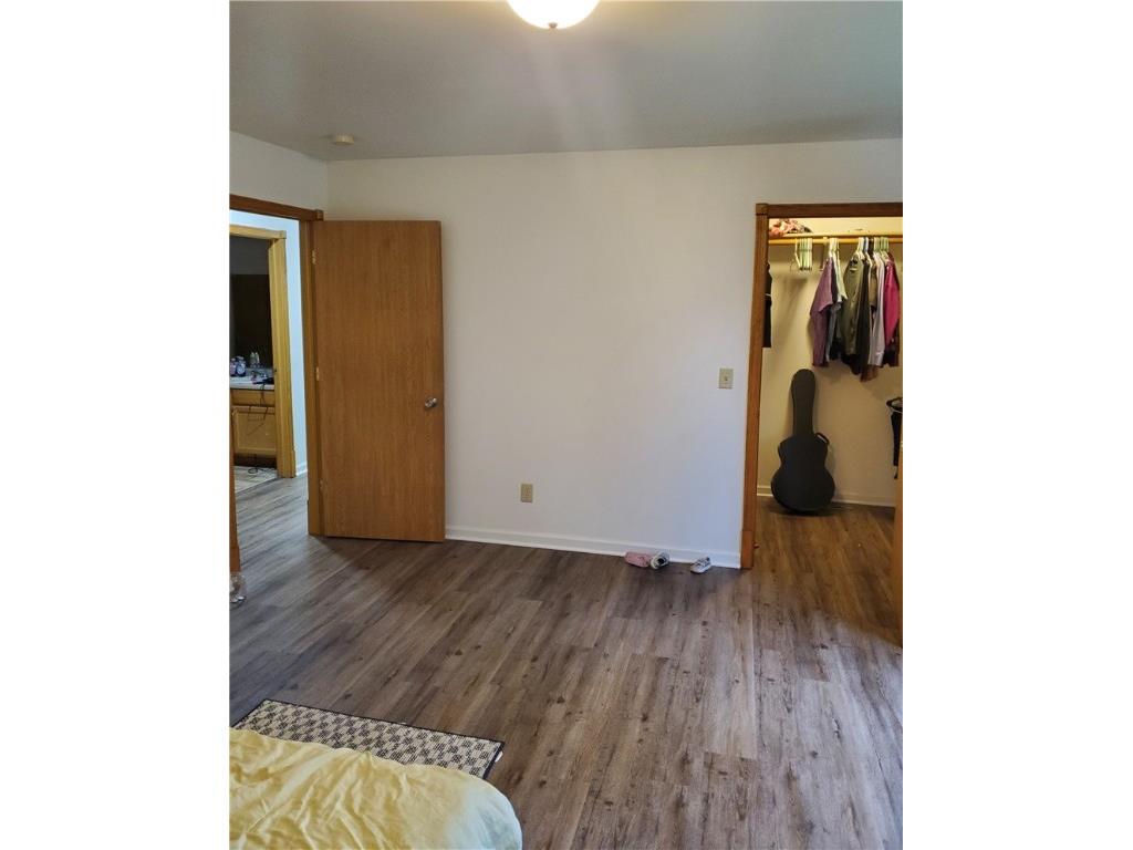 206 E Central Street #206 & 208 Cadott WI 54727 1592229 image9