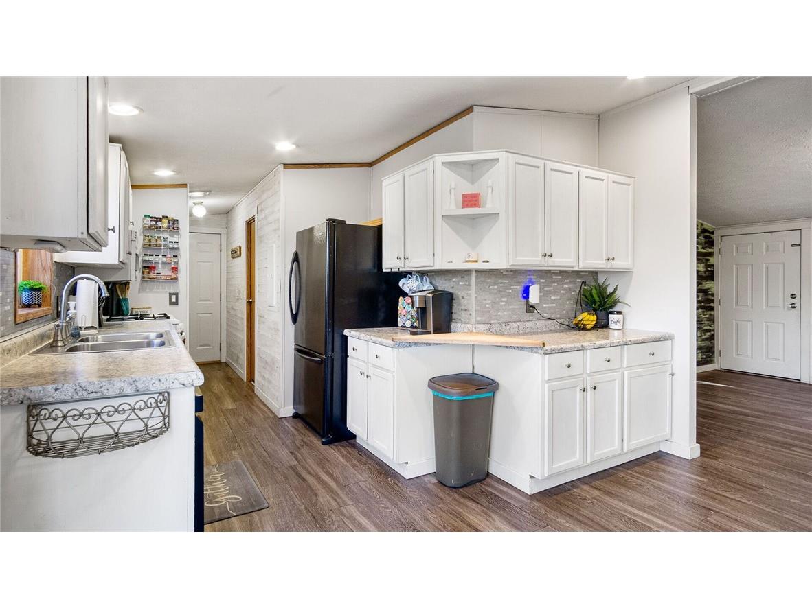 206 Mead Street Eau Claire WI 54703 1598814 image3