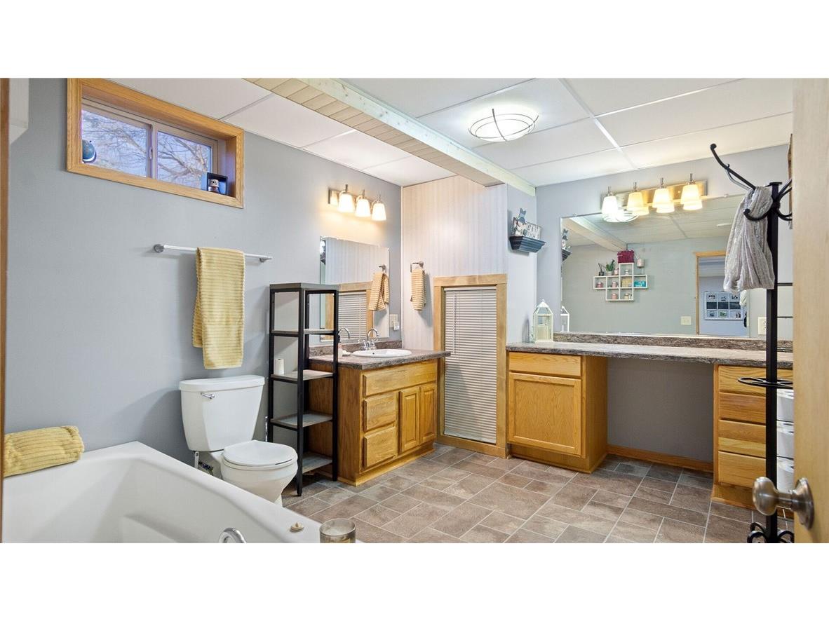 206 Mead Street Eau Claire WI 54703 1598814 image43