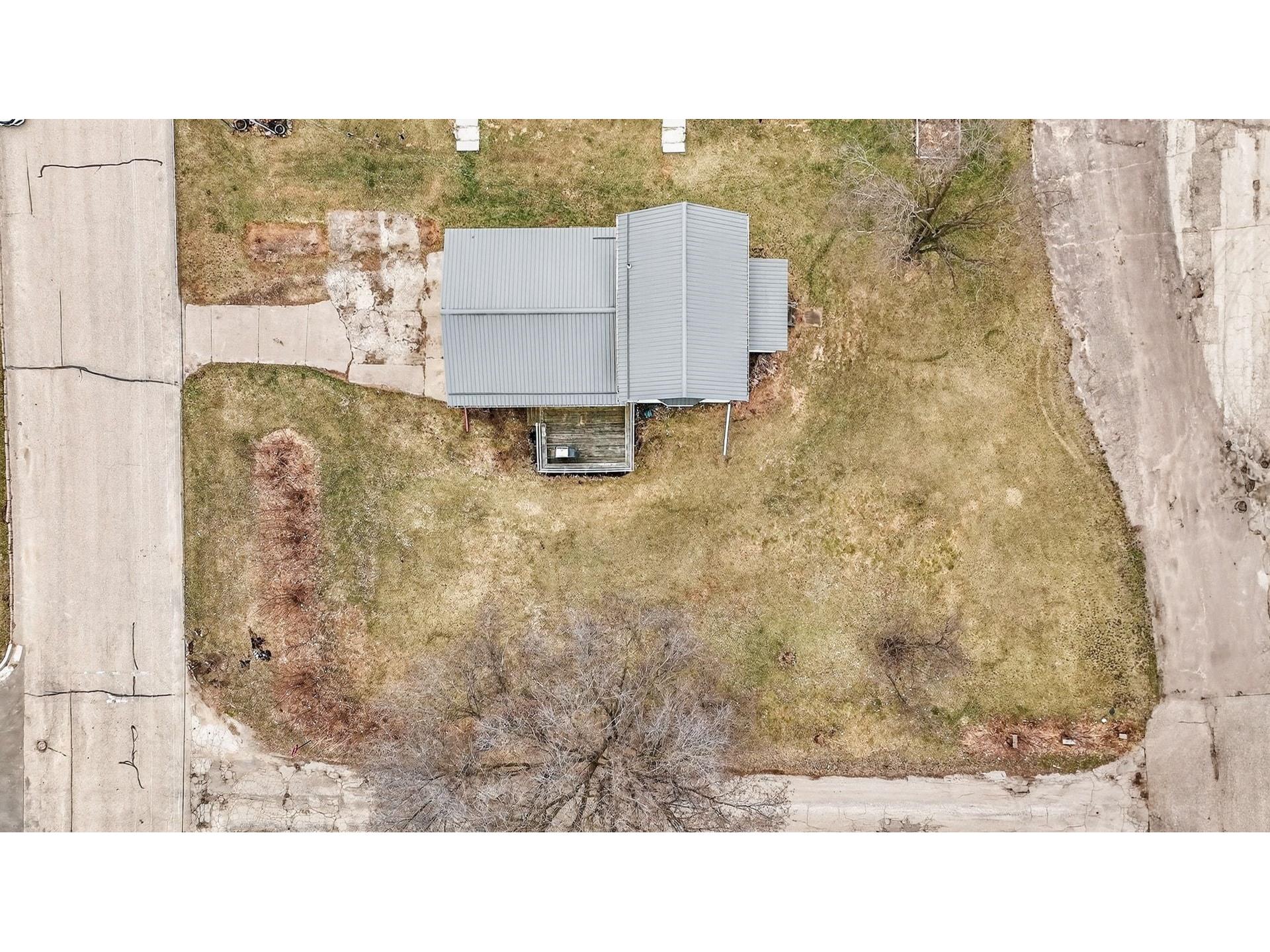 206 S Park Road Blair WI 54616 1599606 image17