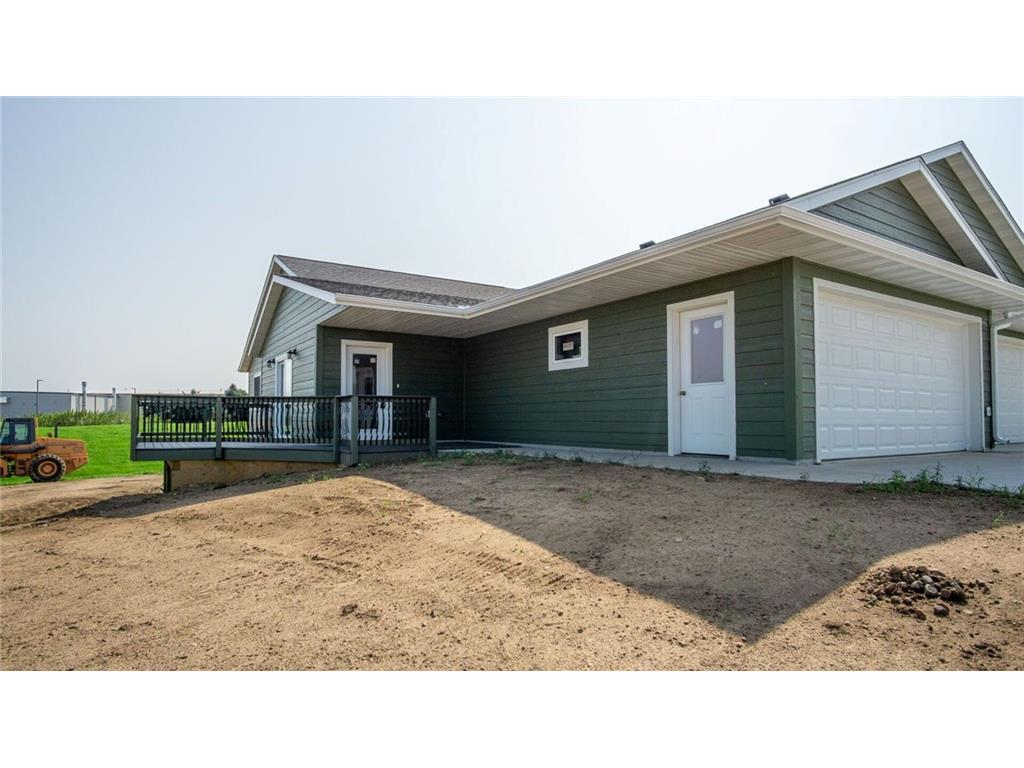 206 Thompson Street Bloomer WI 54724 1581526 image1