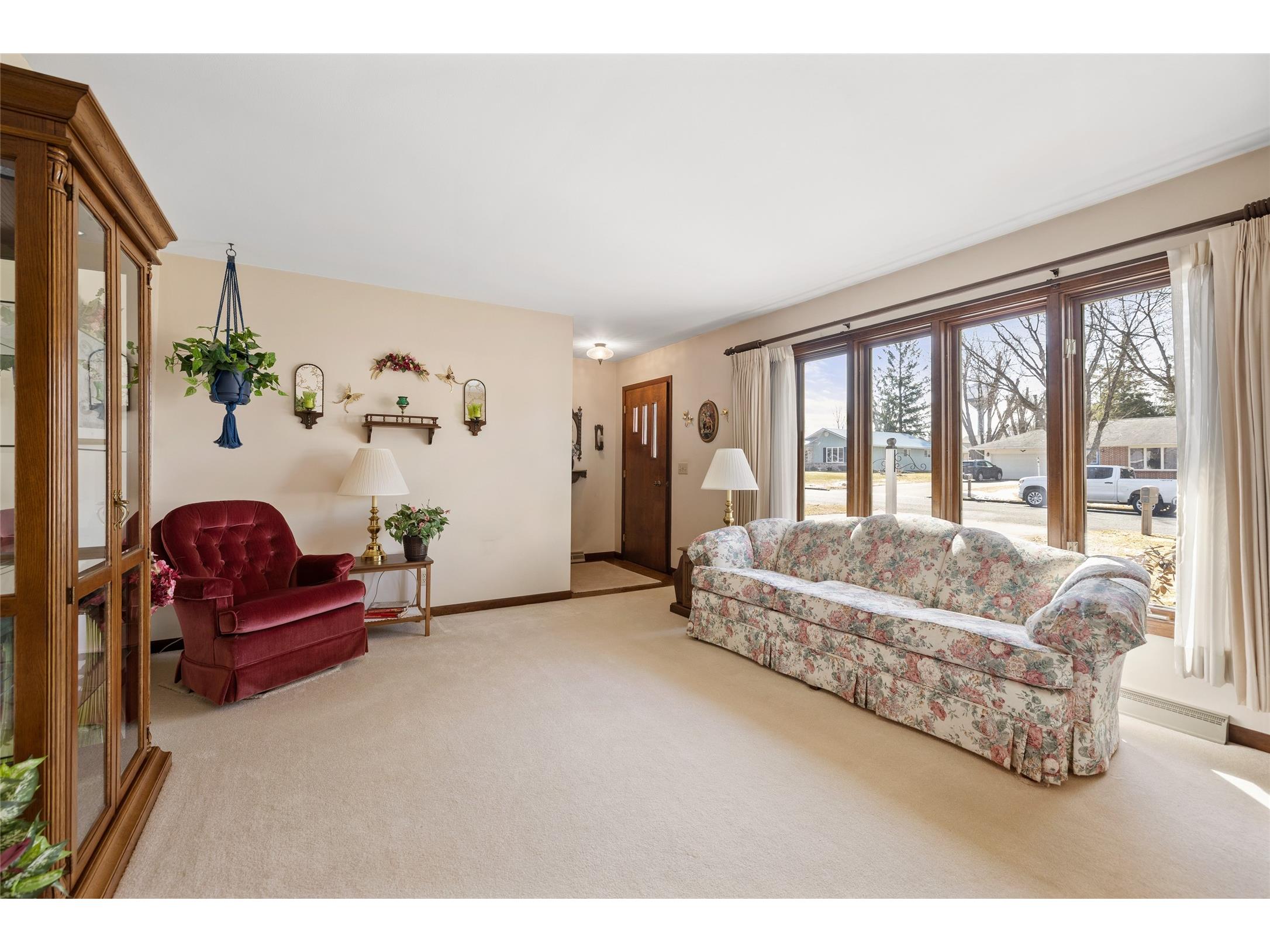 206 W Hickory St Abbotsford WI 54405 1599685 image10