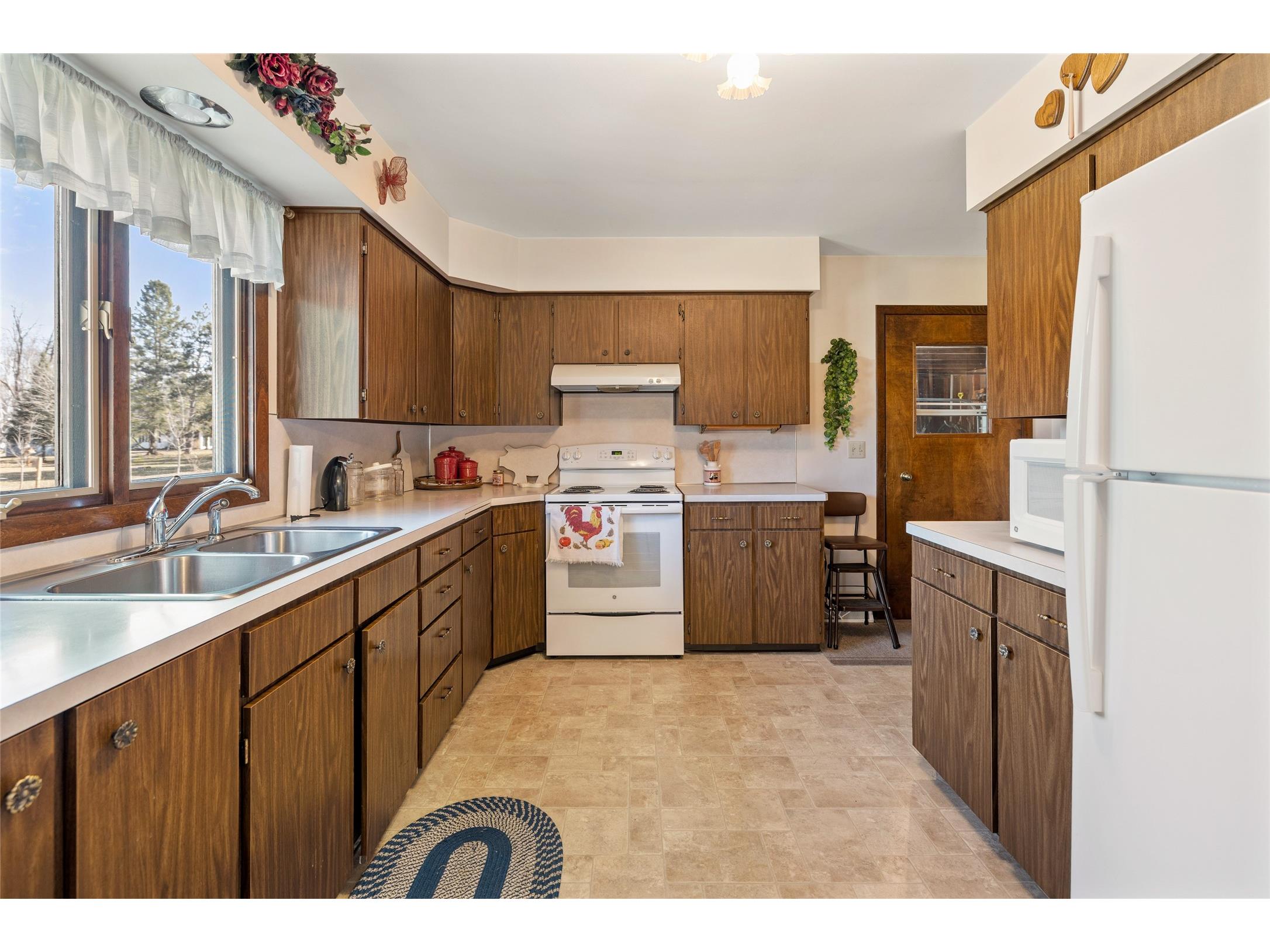 206 W Hickory St Abbotsford WI 54405 1599685 image5