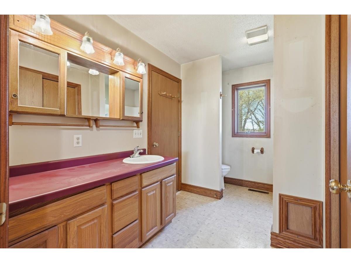 2072 30th Avenue Baldwin WI 54002 1601085 image11