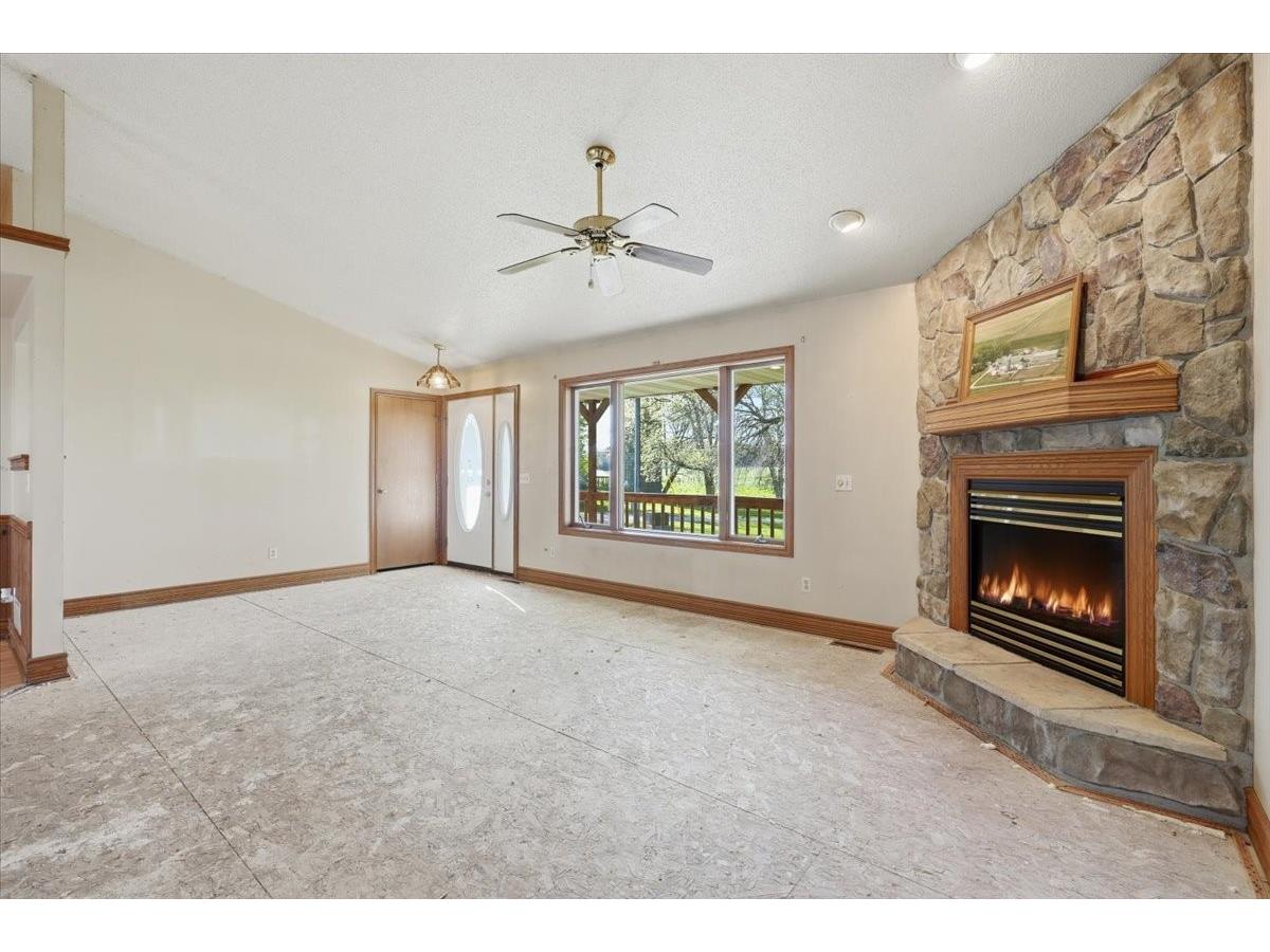 2072 30th Avenue Baldwin WI 54002 1601085 image3