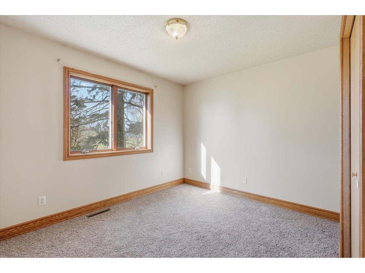 2072 30th Avenue Baldwin WI 54002 1601085 image8