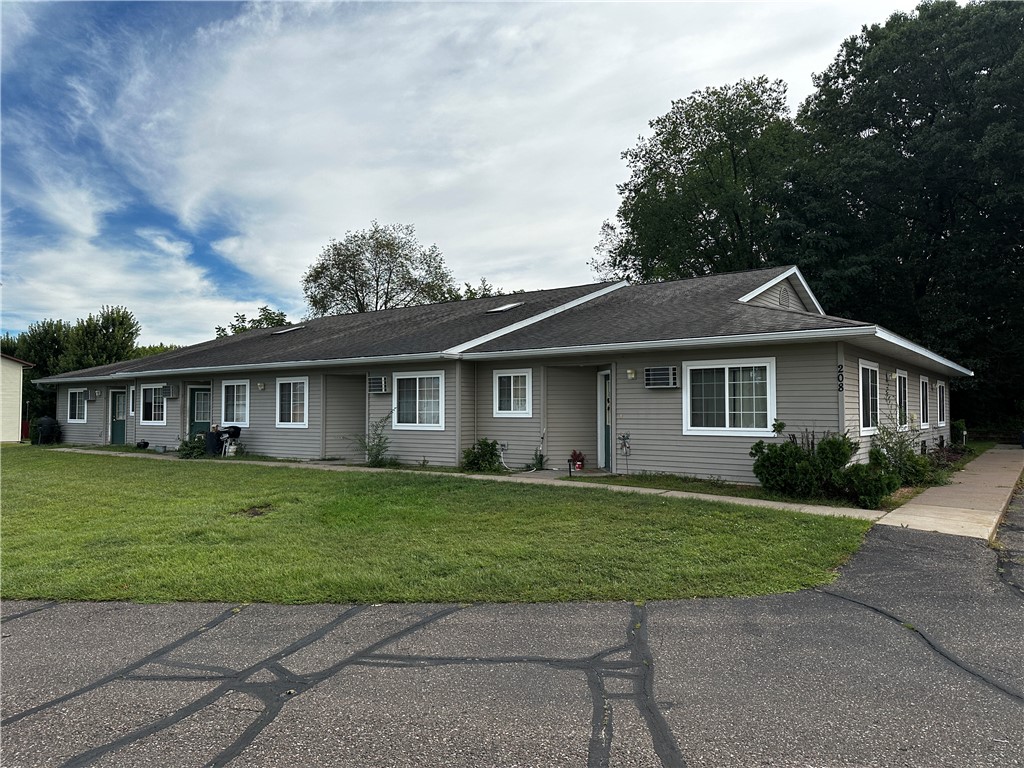 208 Bowman Lane #3 Menomonie WI 54751 1597305 image1
