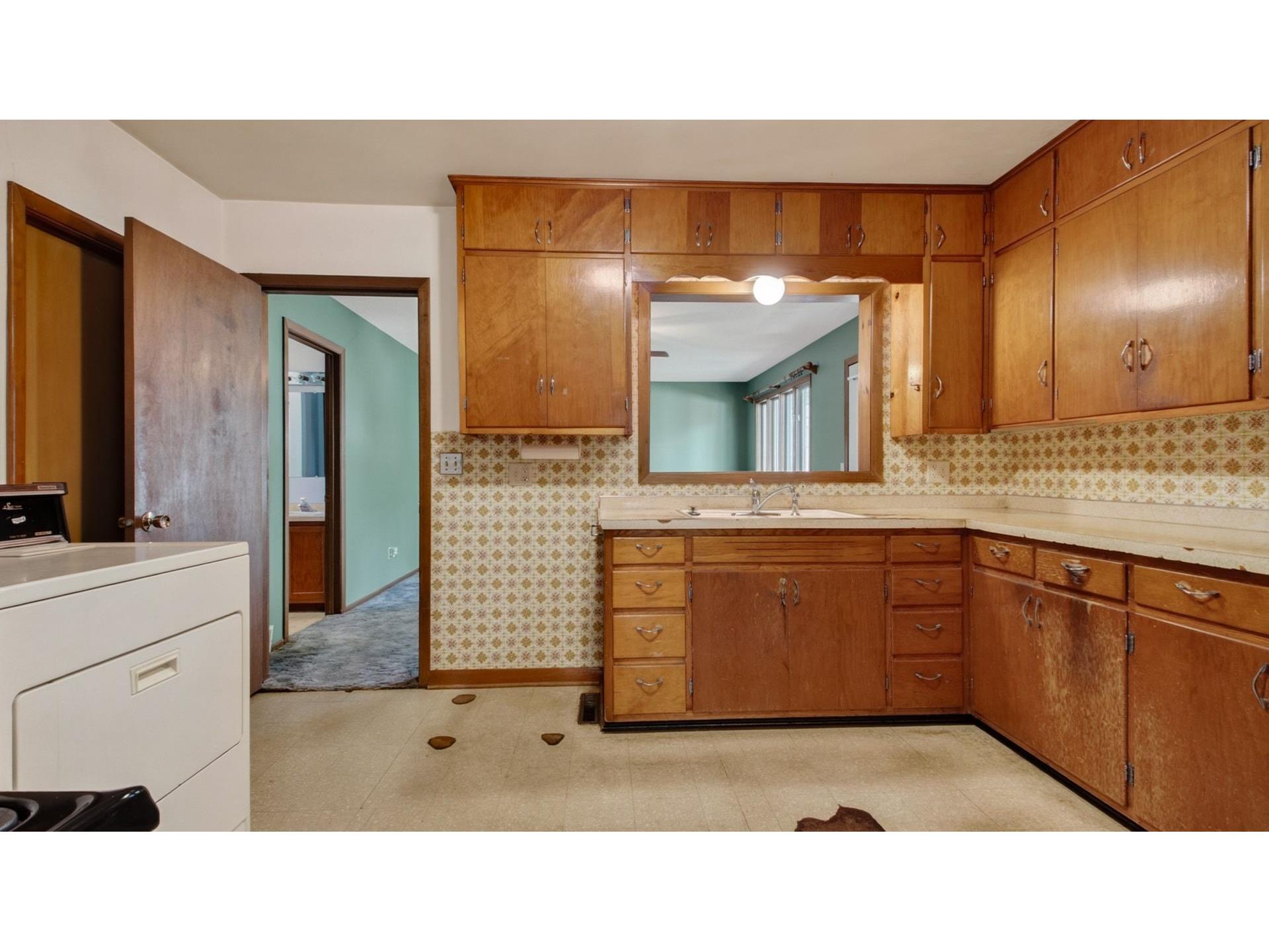 208 S 7th Street Cornell WI 54732 1602302 image10