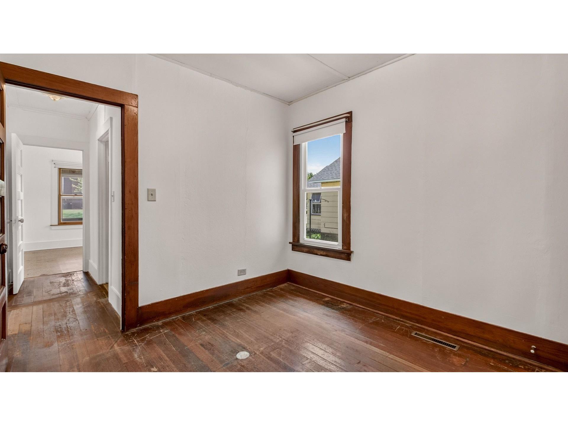 208 S 7th Street Cornell WI 54732 1602302 image20