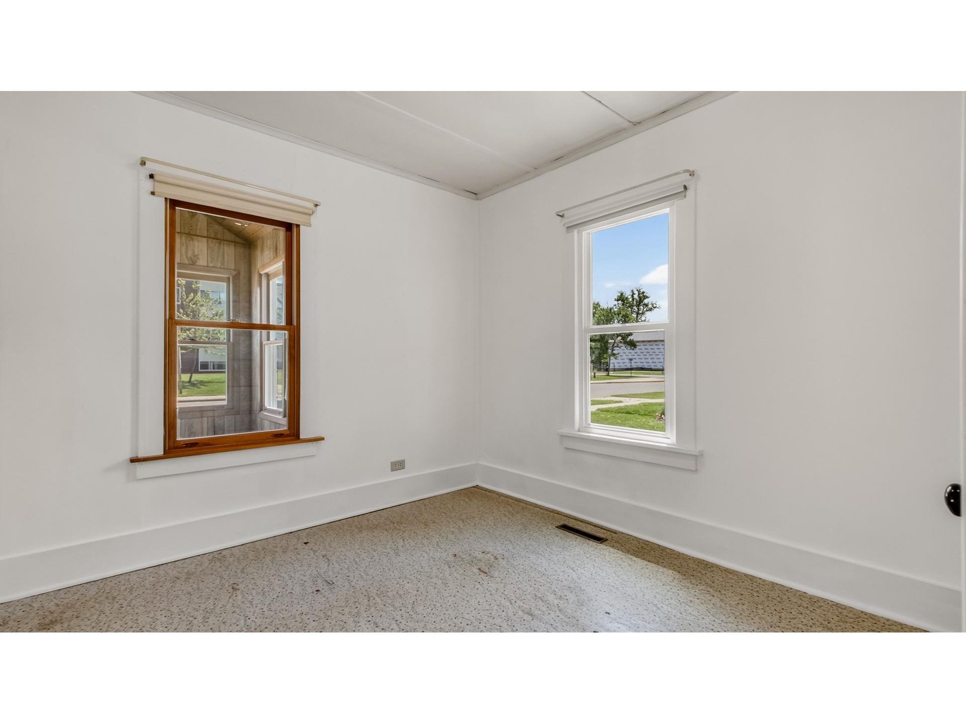 208 S 7th Street Cornell WI 54732 1602302 image23