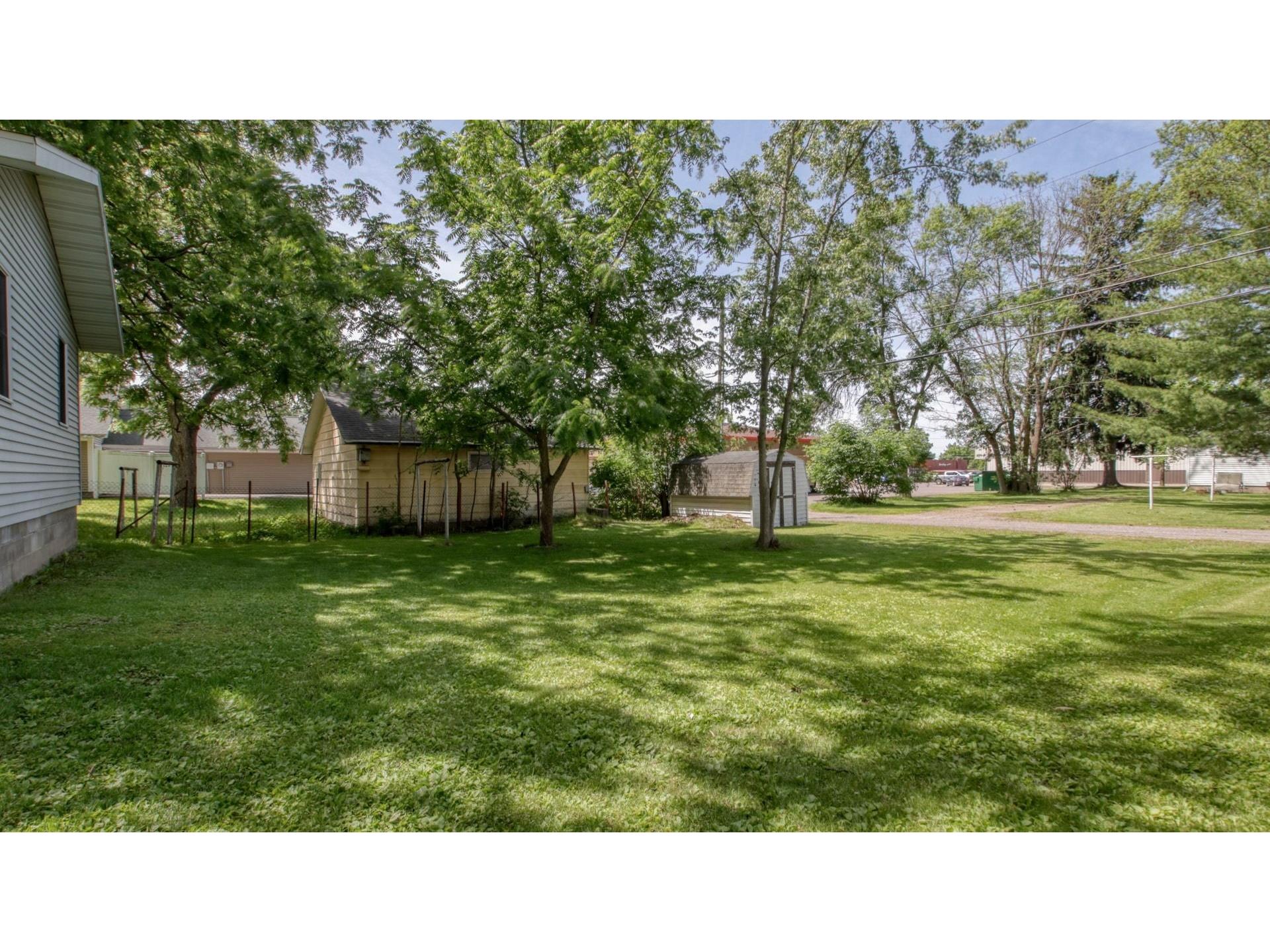 208 S 7th Street Cornell WI 54732 1602302 image4