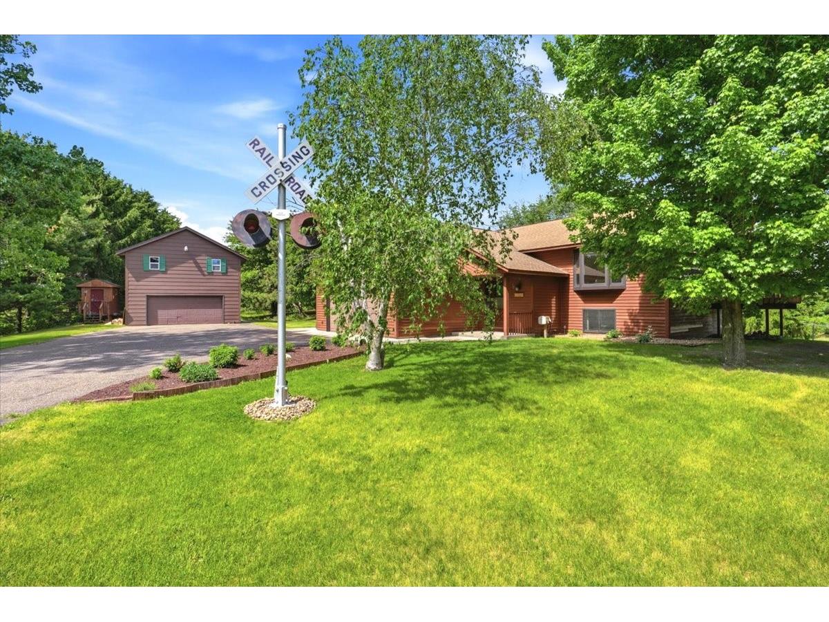 2088 30th Avenue Baldwin WI 54002 1601801 image23