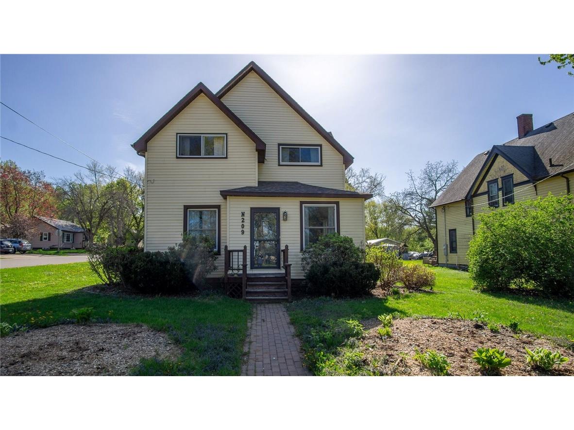 209 N Holly Avenue Elk Mound WI 54739 1591070 image1
