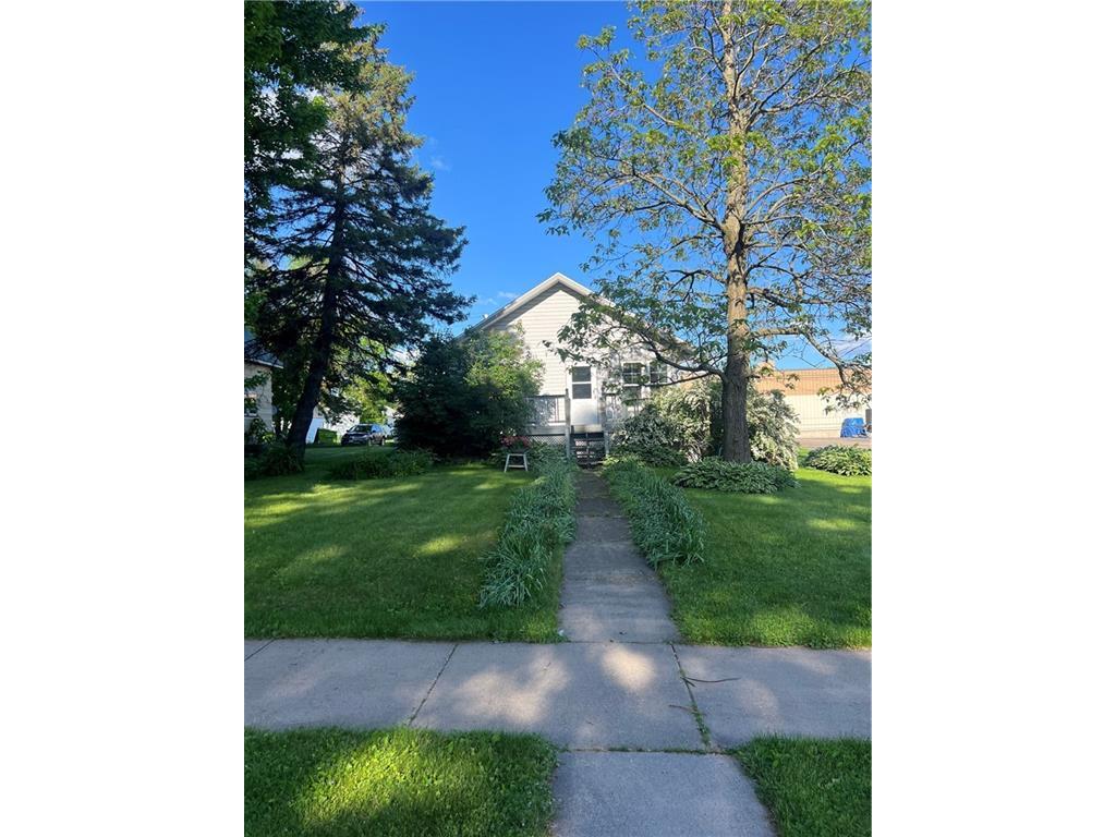 209 S 5th Street Cornell WI 54732 1582493 image1
