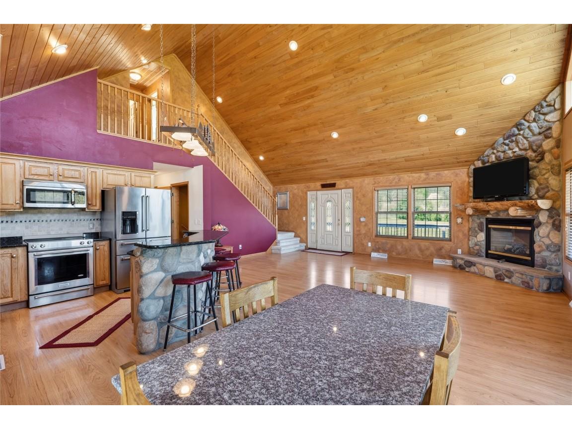 2092 17 1/4 Avenue Rice Lake WI 54868 - MEADOWS 1601279 image17