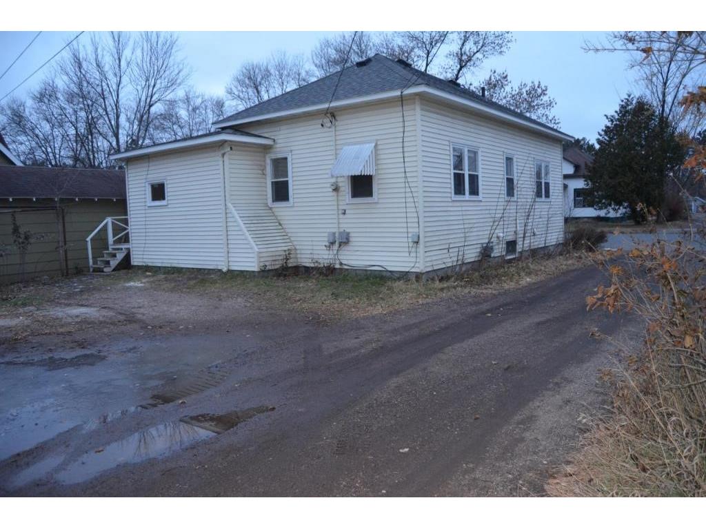 210 High Street Spooner WI 54801 1599890 image3