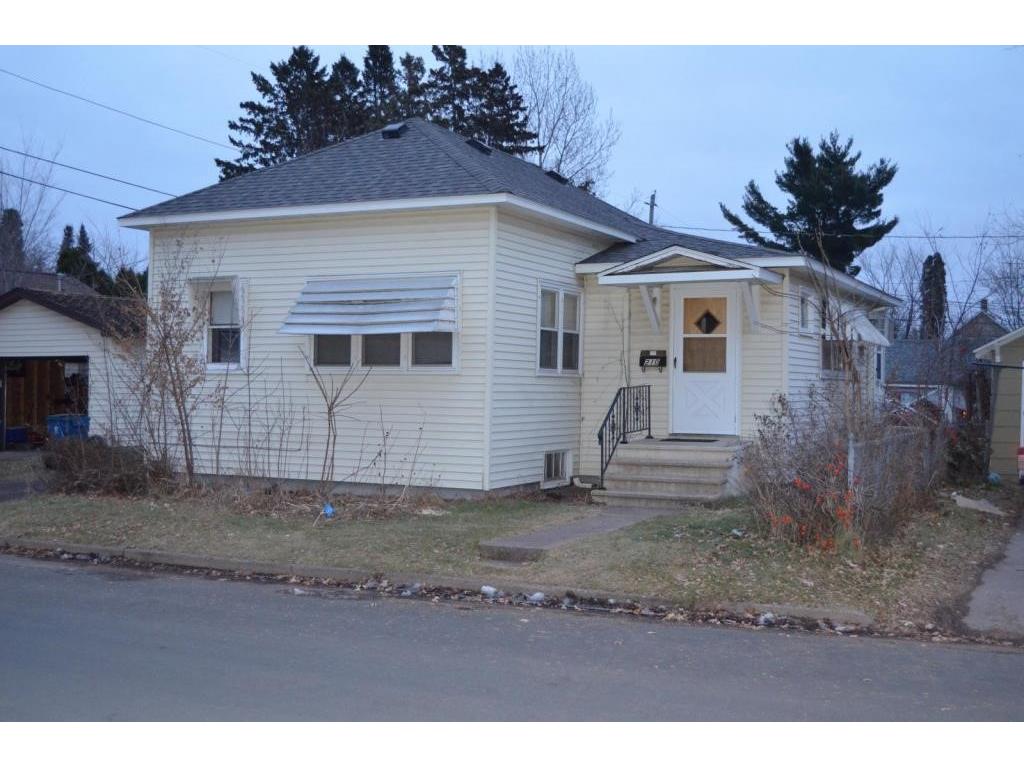 210 High Street Spooner WI 54801 1599890 image4