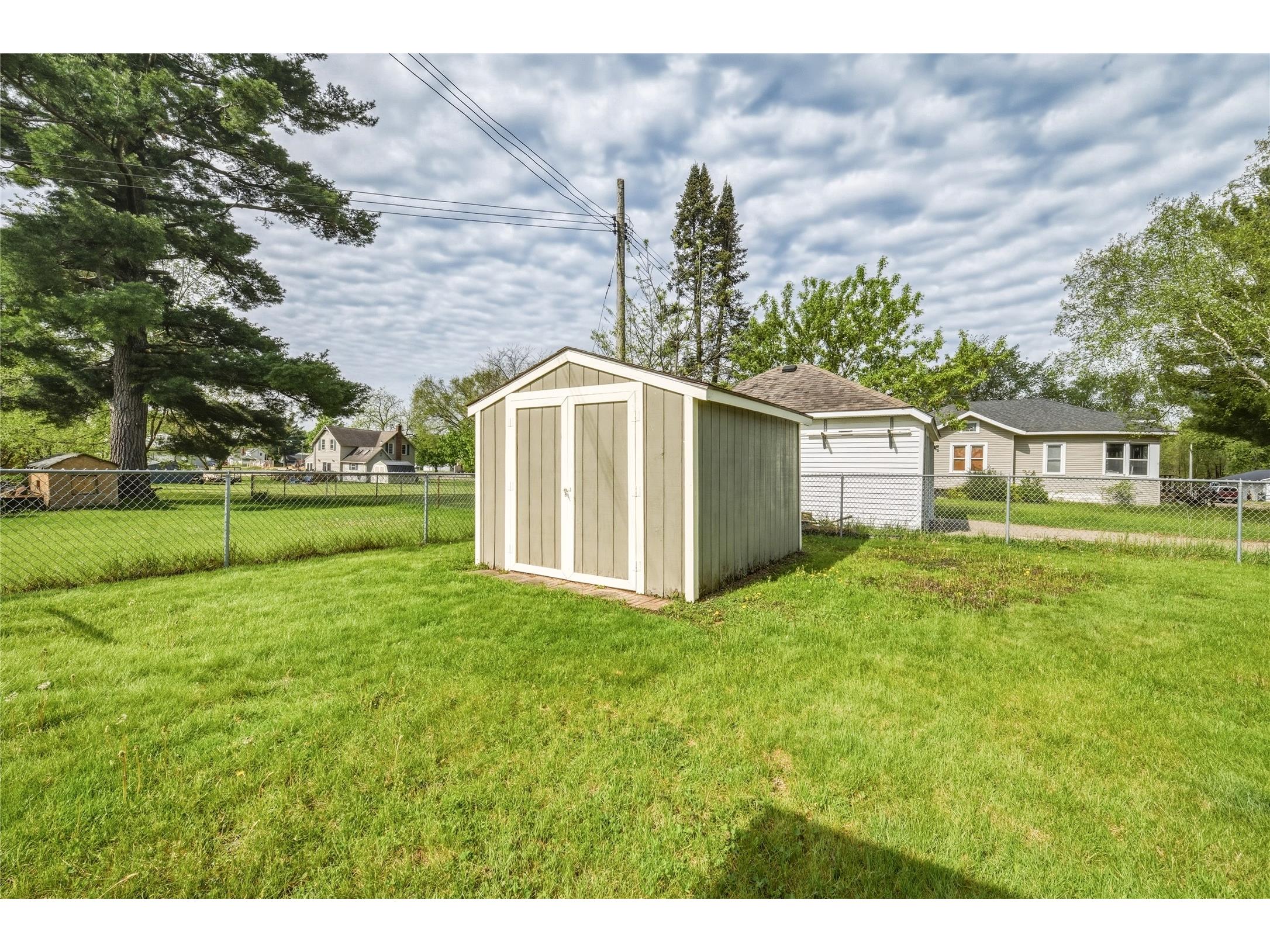 210 Willow Street Strum WI 54770 1601265 image10