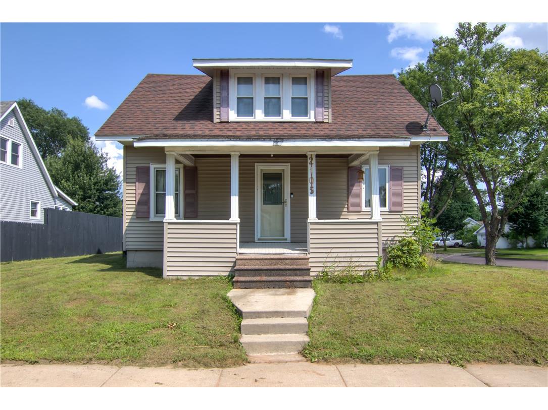 2105 8th Street Eau Claire WI 54703 1594215 image1