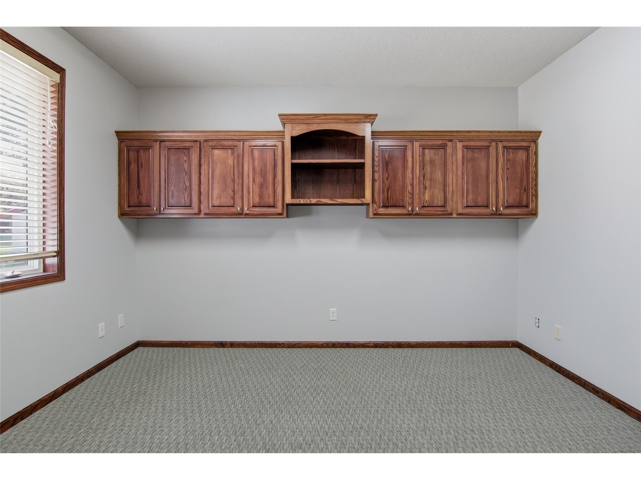 2108 S Broadway Street Menomonie WI 54751 1601121 image11