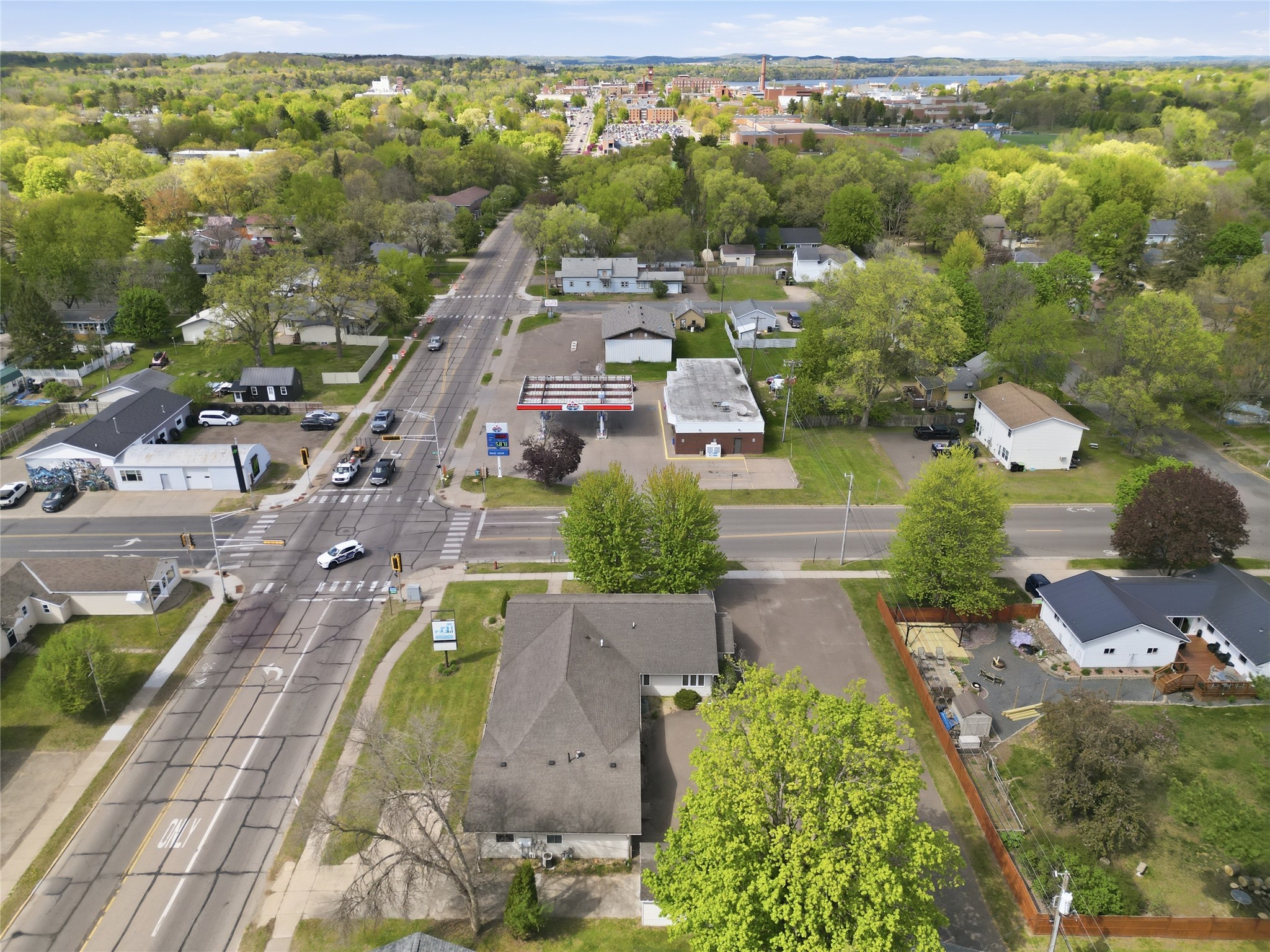 2108 S Broadway Street Menomonie WI 54751 1601121 image39
