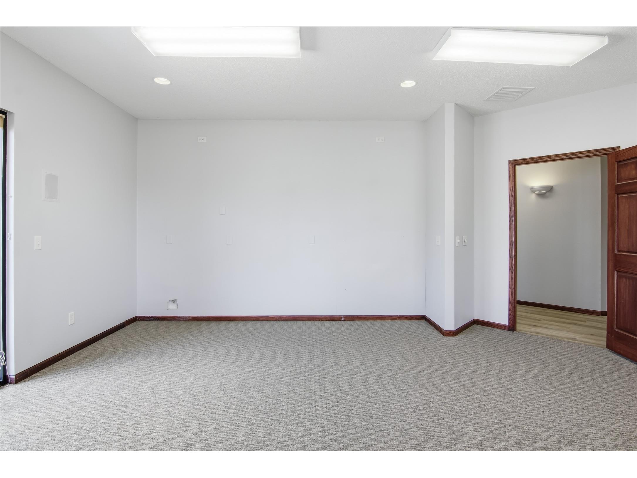 2108 S Broadway Street Menomonie WI 54751 1601121 image7