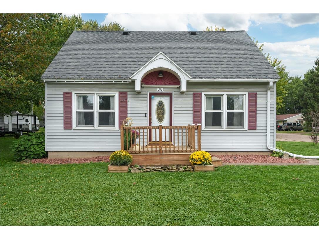 211 Main Street Colfax WI 54730 1595587 image1