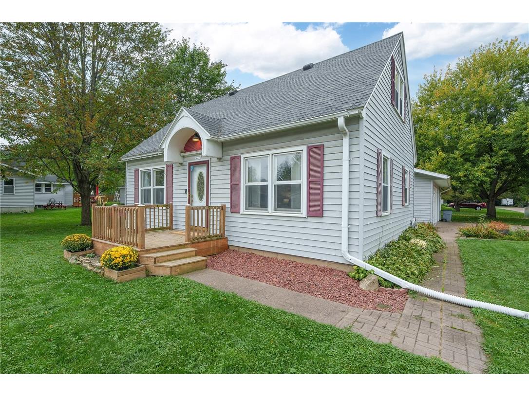 211 Main Street Colfax WI 54730 1598218 image4