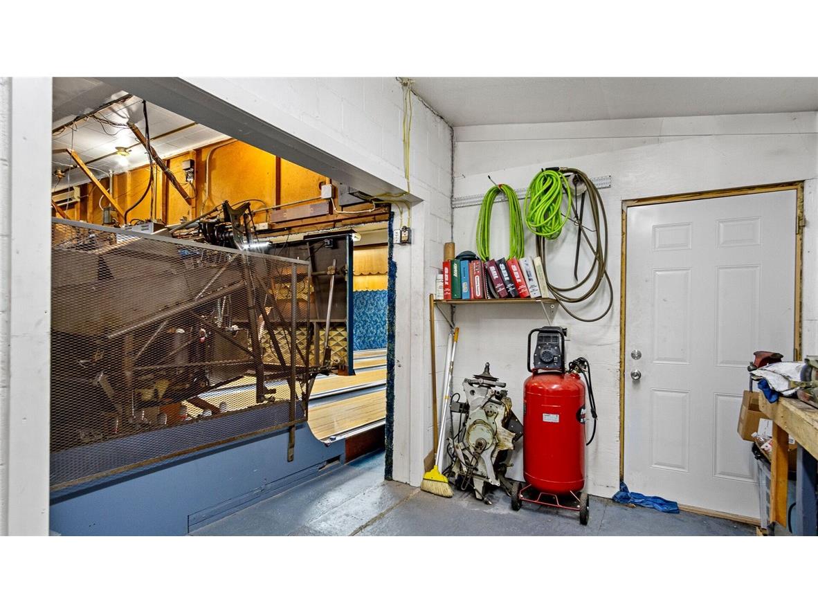 211 S Main Street Greenwood WI 54437 1596385 image25