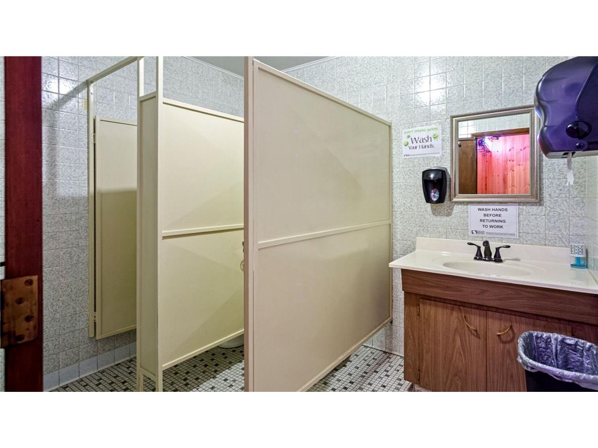 211 S Main Street Greenwood WI 54437 1596385 image29